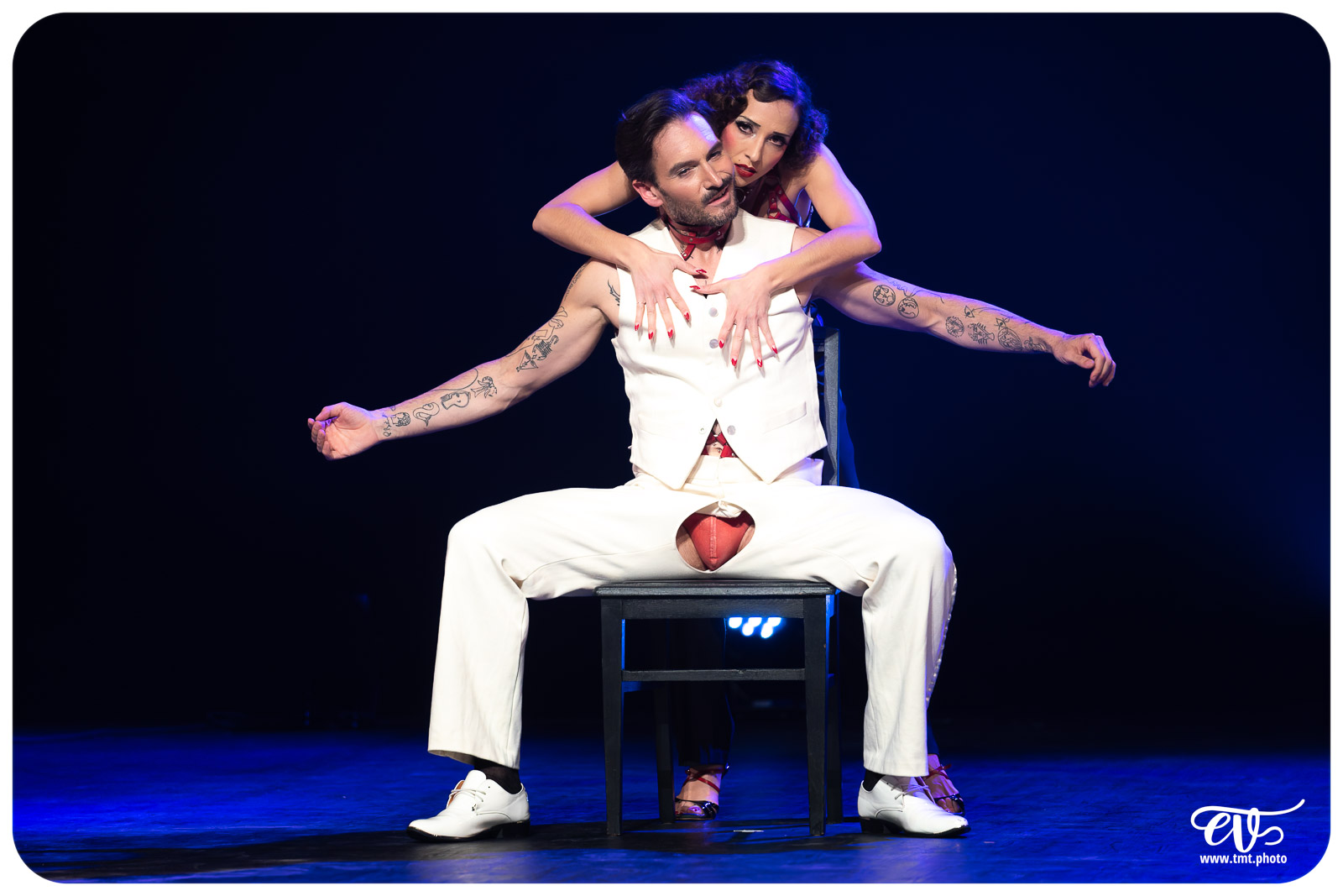 CABARET CANAILLE (LE BURLESQUE KLUB)